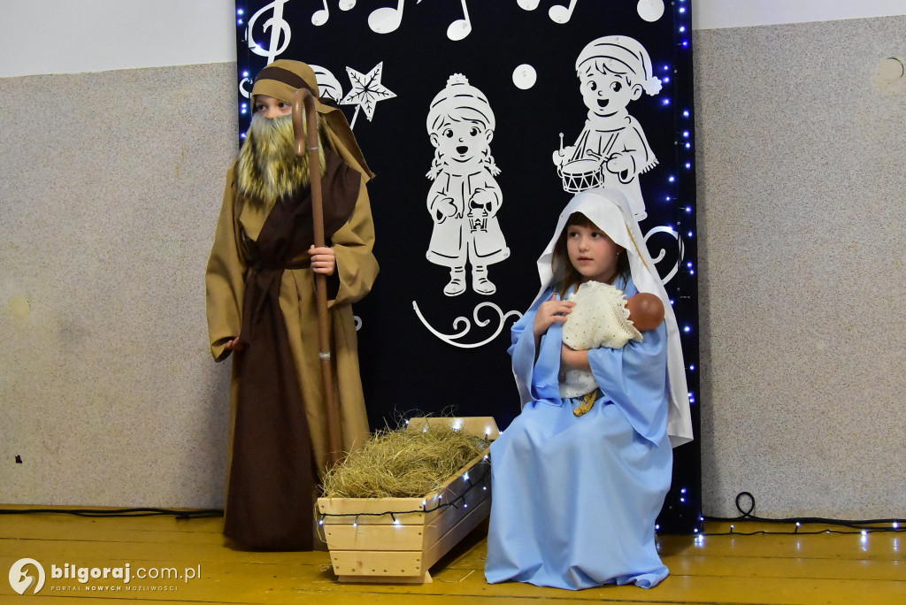 Jubileuszowe kolędowanie w Hedwiżynie. XX Gminny Przegląd Kolęd i Pastorałek za nami!