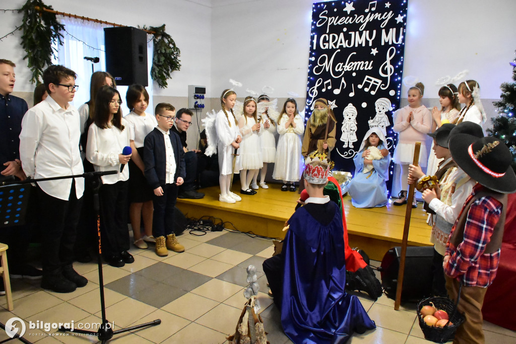Jubileuszowe kolędowanie w Hedwiżynie. XX Gminny Przegląd Kolęd i Pastorałek za nami!
