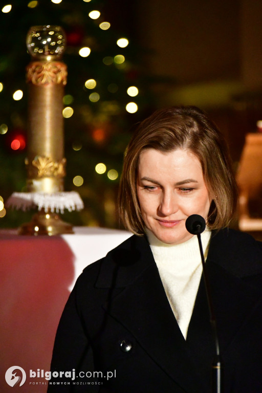 Parafianie z Tereszpola wyśpiewali chwałę przy szopce