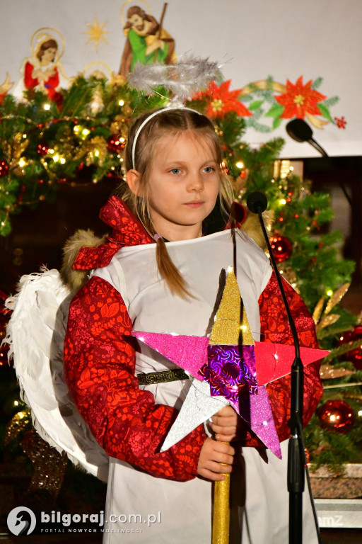 Parafianie z Tereszpola wyśpiewali chwałę przy szopce