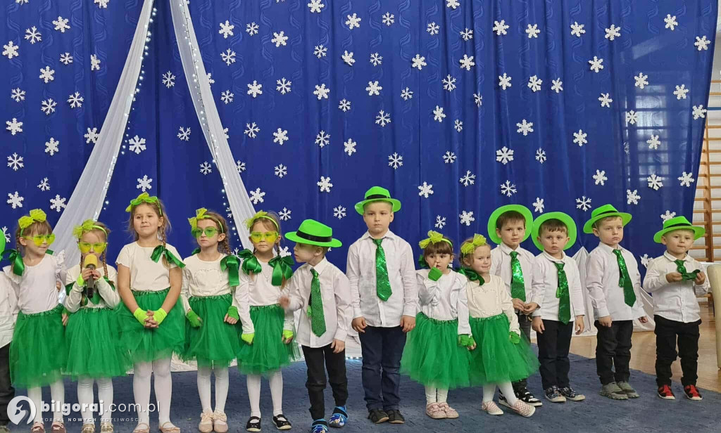 Święto pełne wzruszeń i radości w Szkole Podstawowej w Dereźni Solskiej
