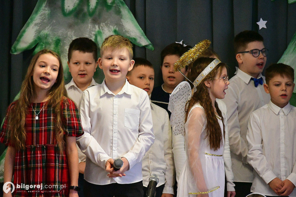 Radosne kolędowanie w biłgorajskiej Jedynce