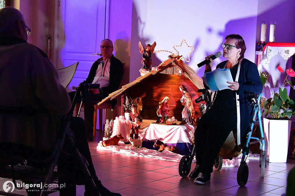 Kolędowanie w DPS dla Kombatantów