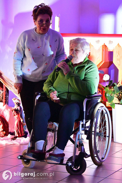 Kolędowanie w DPS dla Kombatantów