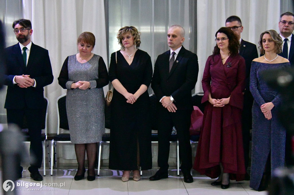 Studniówka RCEZ 2026. Krok w dorosłość przy dźwiękach narodowego tańca