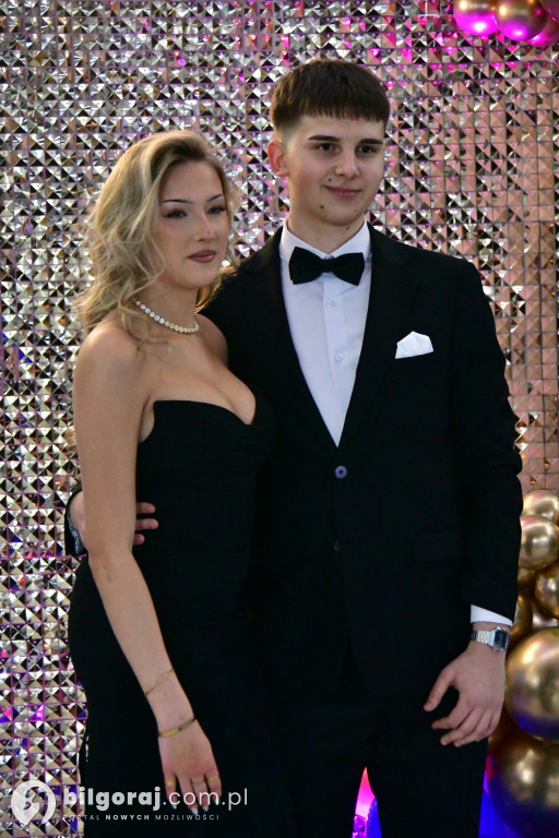 Studniówka RCEZ 2026. Krok w dorosłość przy dźwiękach narodowego tańca