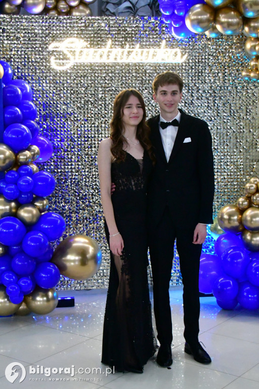 Studniówka RCEZ 2026. Krok w dorosłość przy dźwiękach narodowego tańca