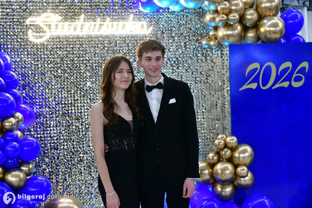 Studniówka RCEZ 2026. Krok w dorosłość przy dźwiękach narodowego tańca