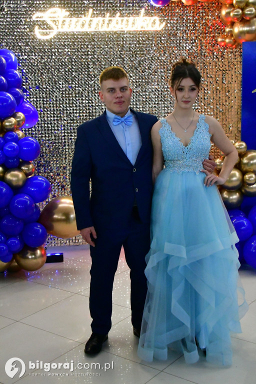 Studniówka RCEZ 2026. Krok w dorosłość przy dźwiękach narodowego tańca