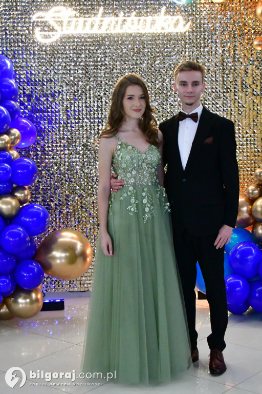 Studniówka RCEZ 2026. Krok w dorosłość przy dźwiękach narodowego tańca