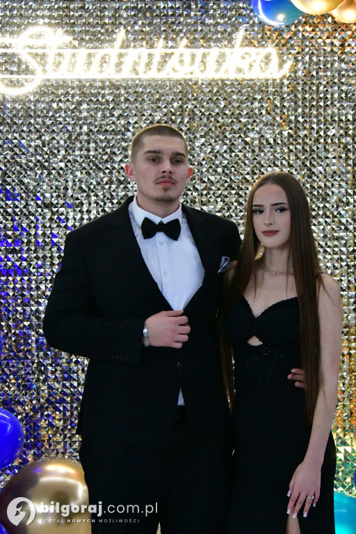 Studniówka RCEZ 2026. Krok w dorosłość przy dźwiękach narodowego tańca