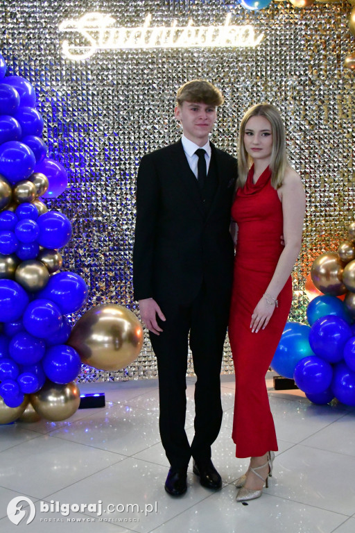 Studniówka RCEZ 2026. Krok w dorosłość przy dźwiękach narodowego tańca