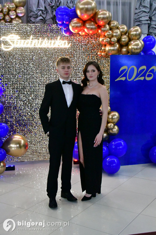 Studniówka RCEZ 2026. Krok w dorosłość przy dźwiękach narodowego tańca