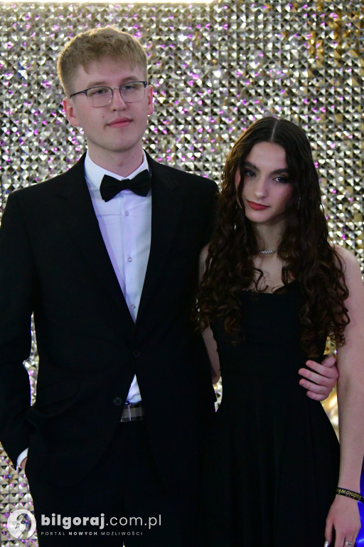 Studniówka RCEZ 2026. Krok w dorosłość przy dźwiękach narodowego tańca