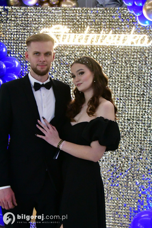 Studniówka RCEZ 2026. Krok w dorosłość przy dźwiękach narodowego tańca