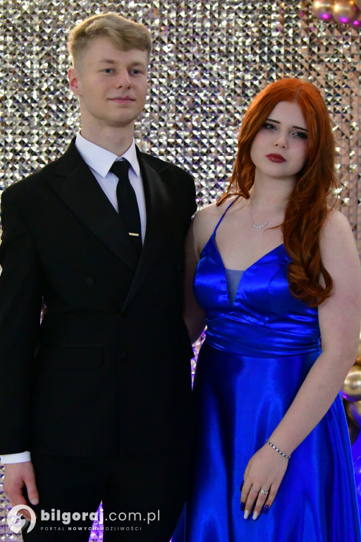 Studniówka RCEZ 2026. Krok w dorosłość przy dźwiękach narodowego tańca