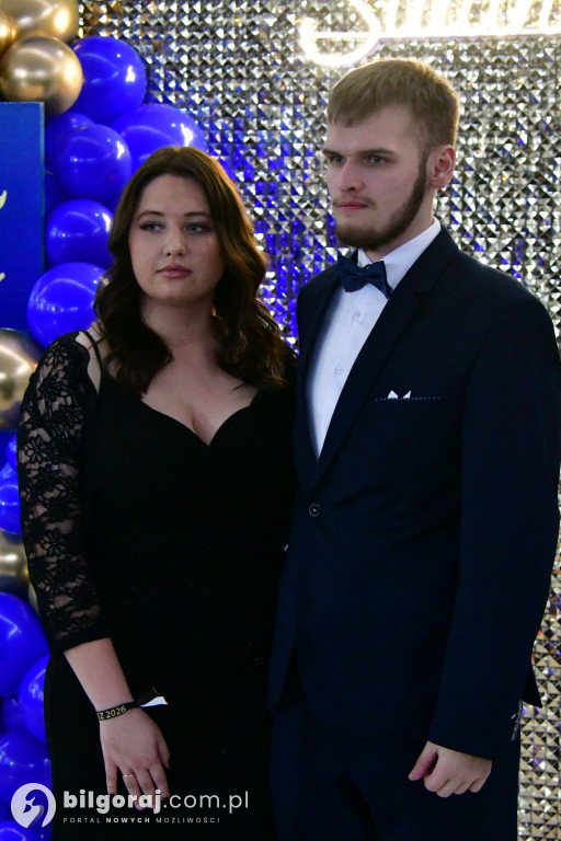 Studniówka RCEZ 2026. Krok w dorosłość przy dźwiękach narodowego tańca