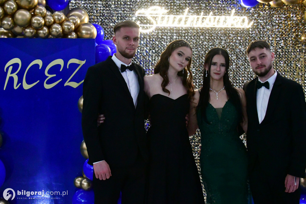 Studniówka RCEZ 2026. Krok w dorosłość przy dźwiękach narodowego tańca