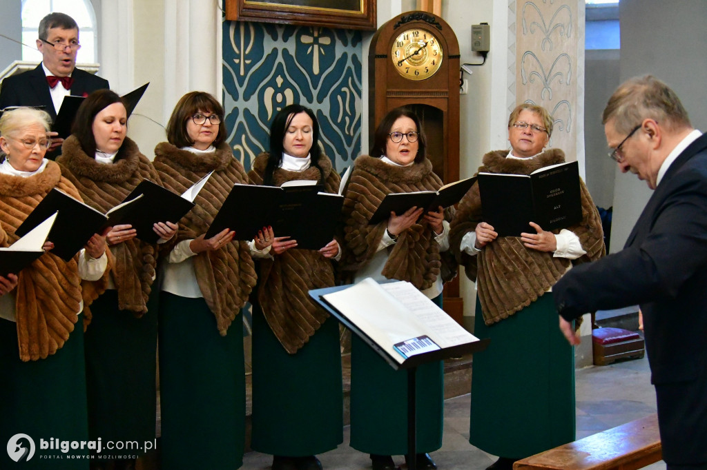 Kolędowanie Chórów Ziemi Biłgorajskiej we Frampolu