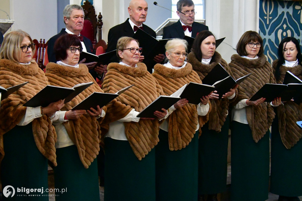 Kolędowanie Chórów Ziemi Biłgorajskiej we Frampolu