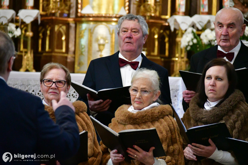 Kolędowanie Chórów Ziemi Biłgorajskiej we Frampolu
