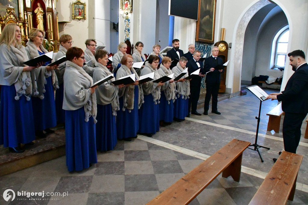 Kolędowanie Chórów Ziemi Biłgorajskiej we Frampolu