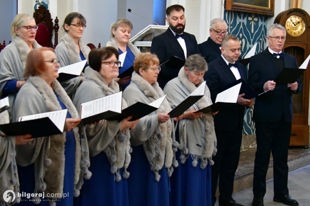 Kolędowanie Chórów Ziemi Biłgorajskiej we Frampolu