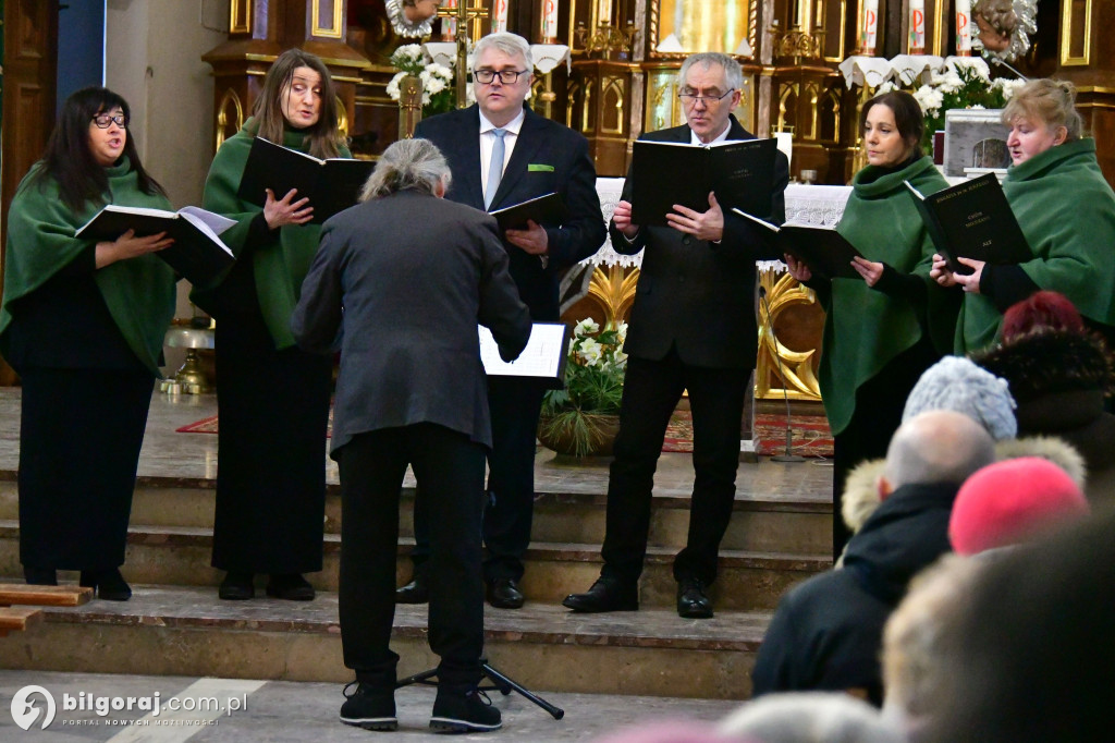 Kolędowanie Chórów Ziemi Biłgorajskiej we Frampolu