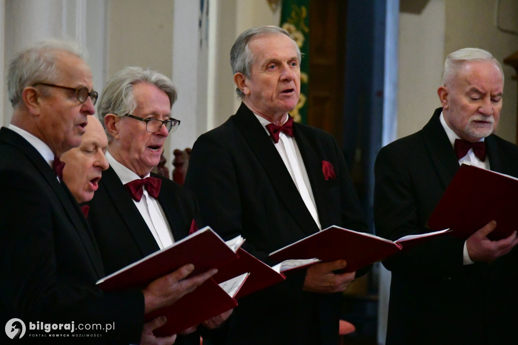 Kolędowanie Chórów Ziemi Biłgorajskiej we Frampolu
