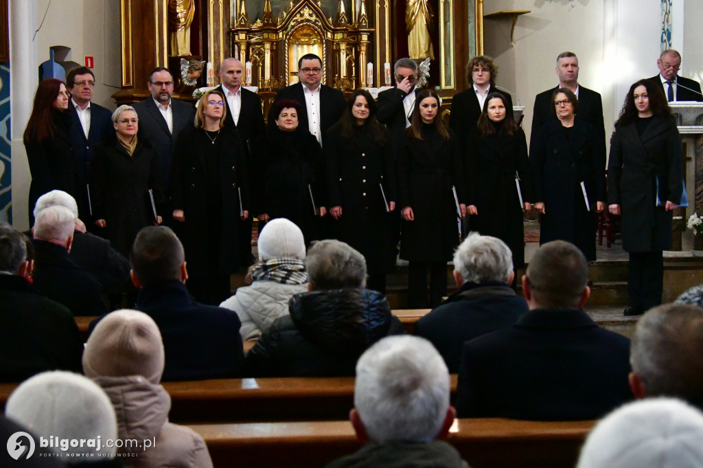 Kolędowanie Chórów Ziemi Biłgorajskiej we Frampolu