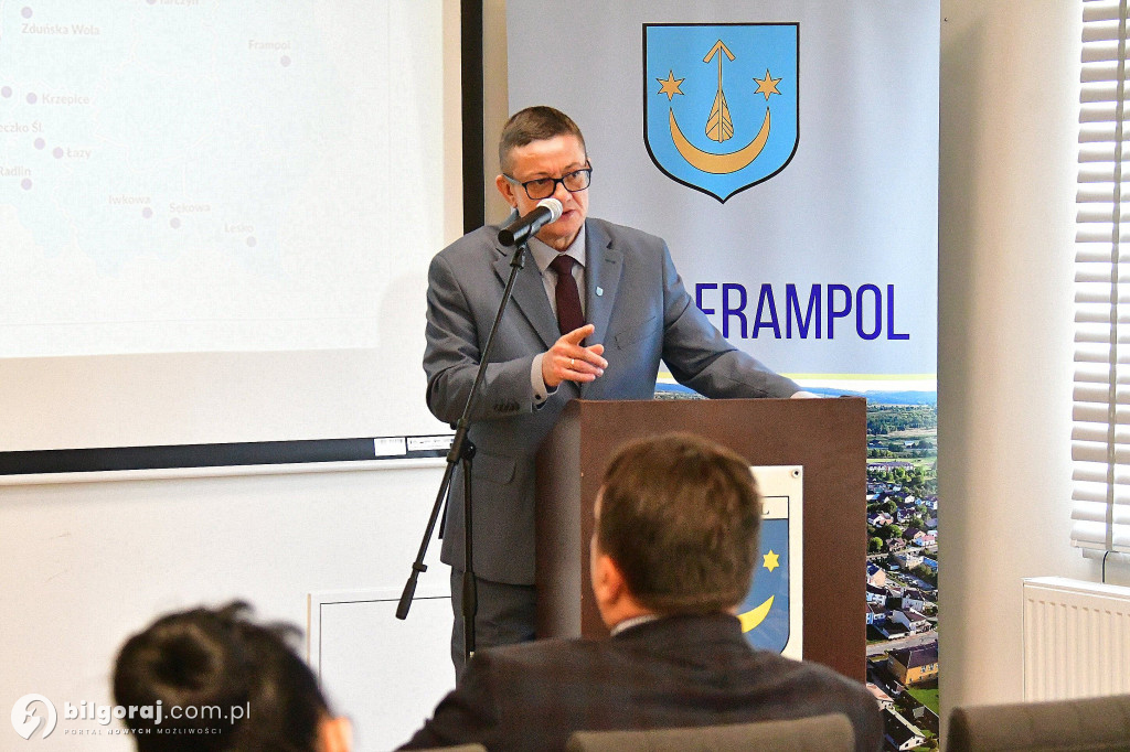 Czym oddycha Frampol? Mobilne płuca na rynku i debata o smogu