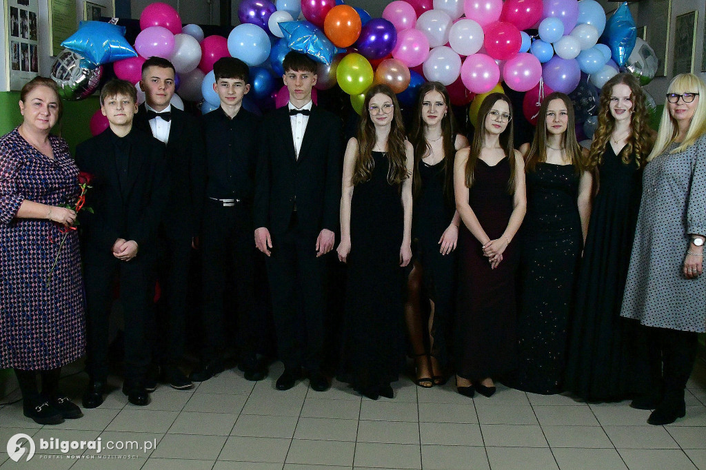 Bal ósmoklasistów w Szkole Podstawowej Nr 1 w Biłgoraju