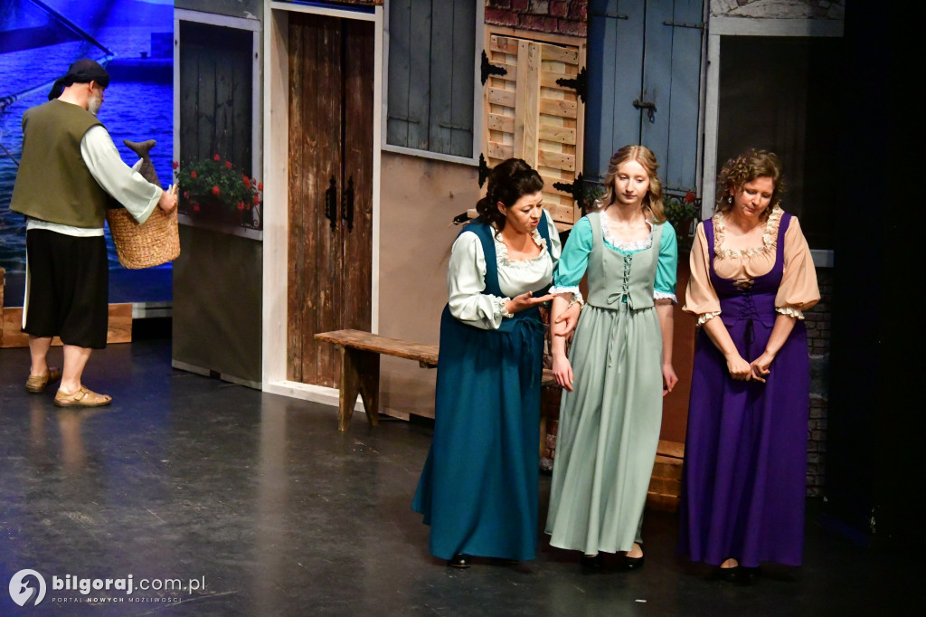 Debiut pełen śmiechu. Komedia na scenie BCK