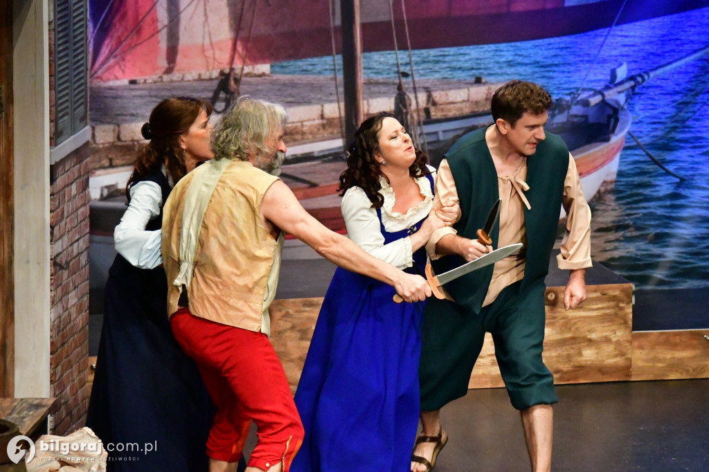 Debiut pełen śmiechu. Komedia na scenie BCK