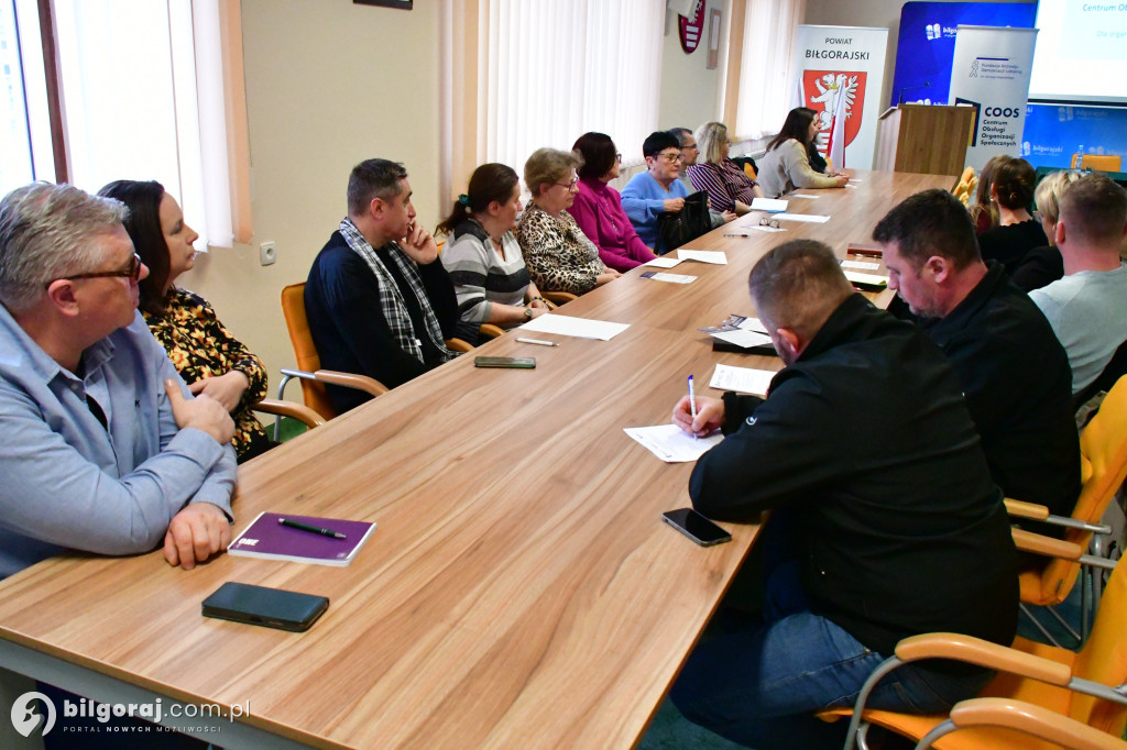 Konsultacje dla NGO w Starostwie Powiatowym