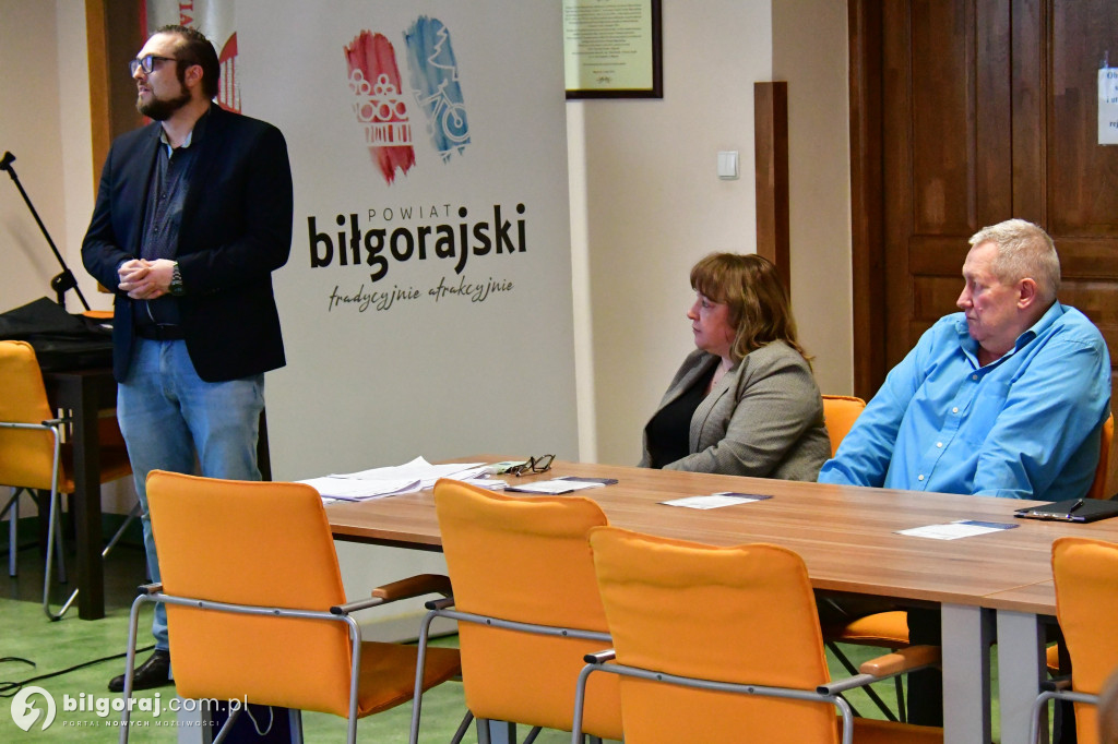 Konsultacje dla NGO w Starostwie Powiatowym