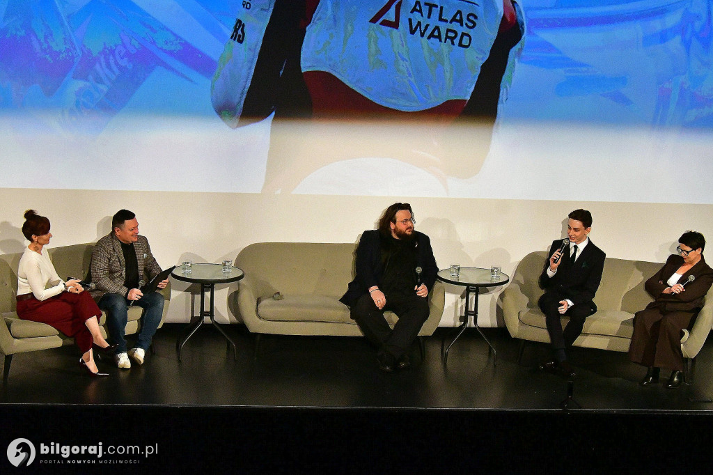 Biłgoraj na mapie motorsportu: Karol Kręt i serial The Community of Speed – Porsche