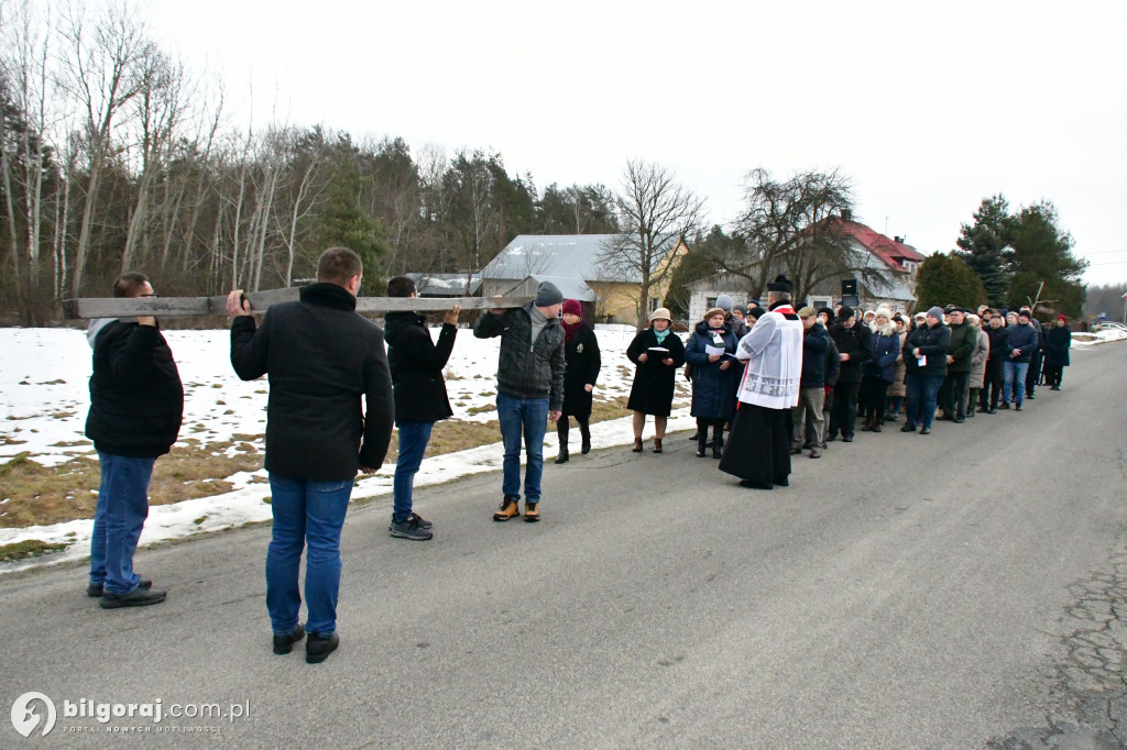 Z krzyżem przeciw nałogom. Krucjata Wyzwolenia Człowieka modliła się o trzeźwość narodu