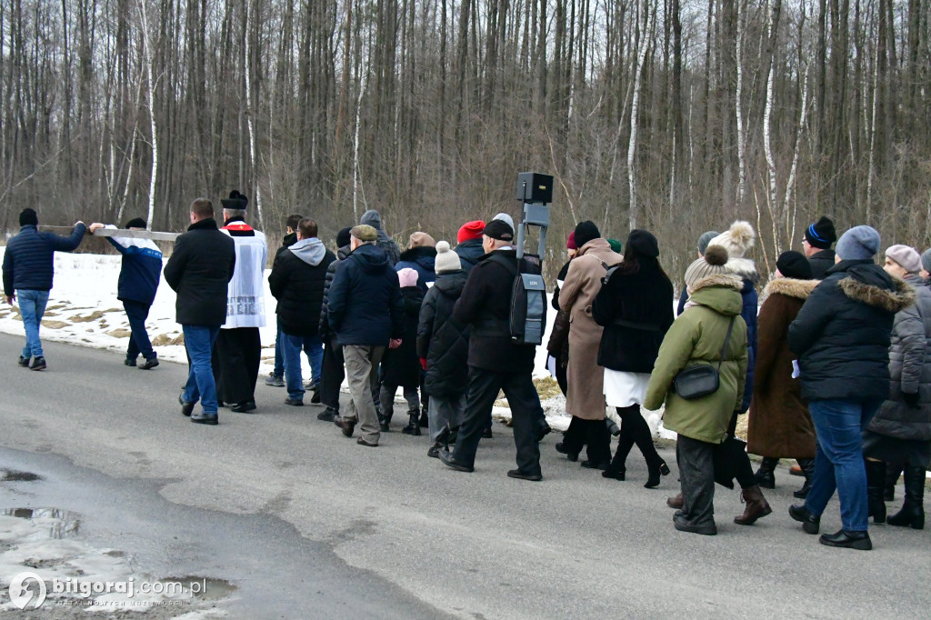 Z krzyżem przeciw nałogom. Krucjata Wyzwolenia Człowieka modliła się o trzeźwość narodu