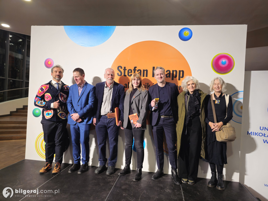 Alchemik i wizjoner: Wielki powrót Stefana Knappa