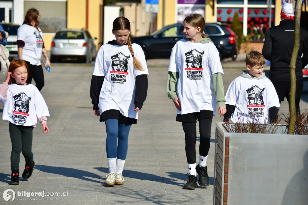 Prawda, która wygrywa z zapomnieniem. Relacja z Biłgorajskiego Biegu Pamięci Żołnierzy Wyklętych