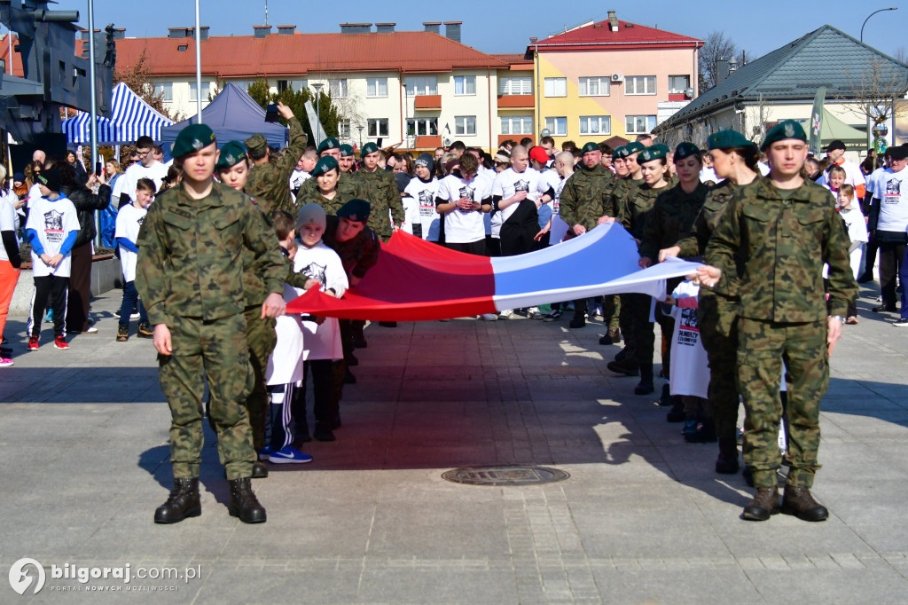 Prawda, która wygrywa z zapomnieniem. Relacja z Biłgorajskiego Biegu Pamięci Żołnierzy Wyklętych