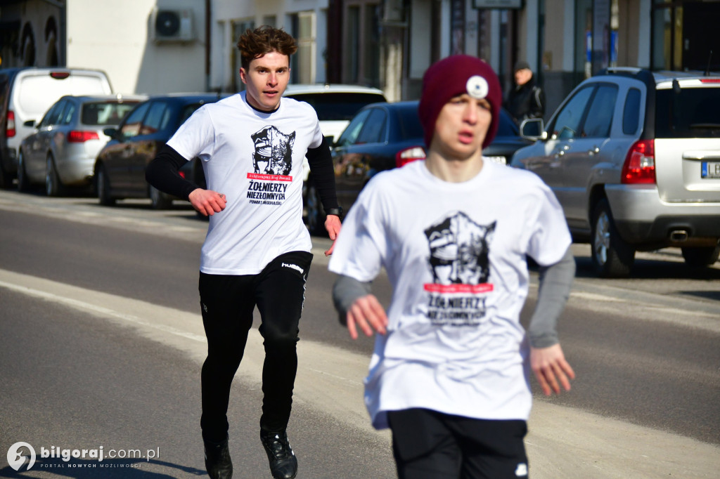 Prawda, która wygrywa z zapomnieniem. Relacja z Biłgorajskiego Biegu Pamięci Żołnierzy Wyklętych