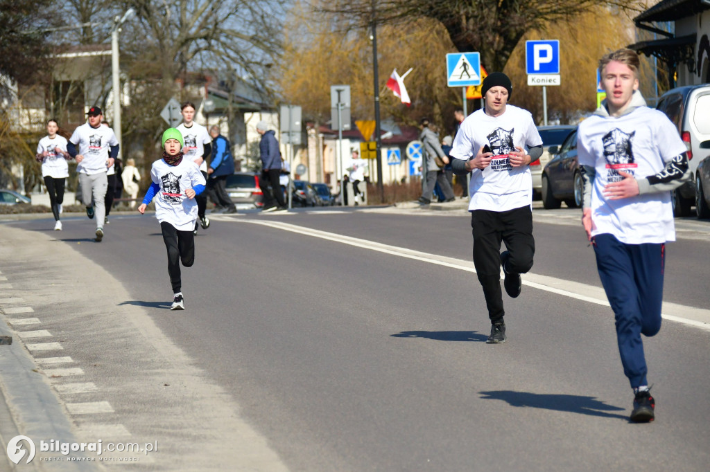 Prawda, która wygrywa z zapomnieniem. Relacja z Biłgorajskiego Biegu Pamięci Żołnierzy Wyklętych