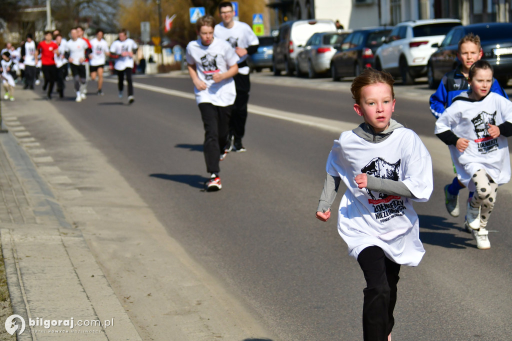 Prawda, która wygrywa z zapomnieniem. Relacja z Biłgorajskiego Biegu Pamięci Żołnierzy Wyklętych