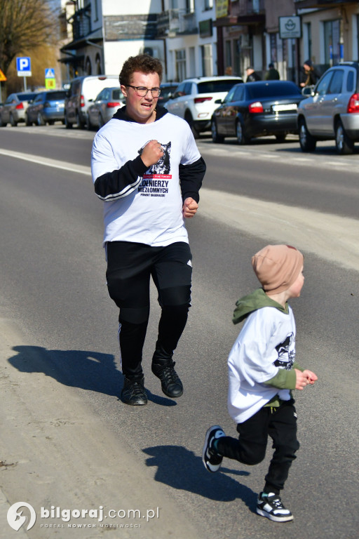 Prawda, która wygrywa z zapomnieniem. Relacja z Biłgorajskiego Biegu Pamięci Żołnierzy Wyklętych