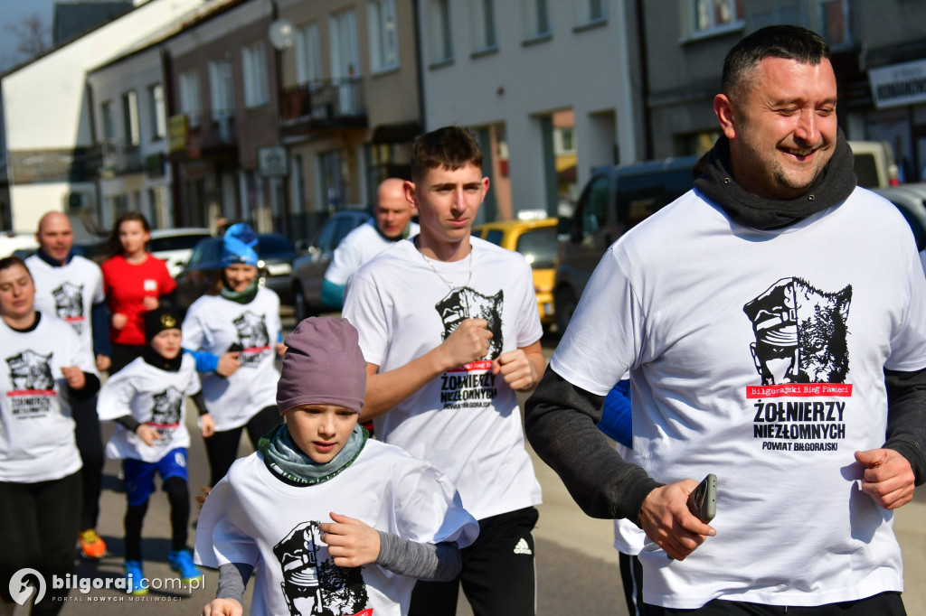 Prawda, która wygrywa z zapomnieniem. Relacja z Biłgorajskiego Biegu Pamięci Żołnierzy Wyklętych