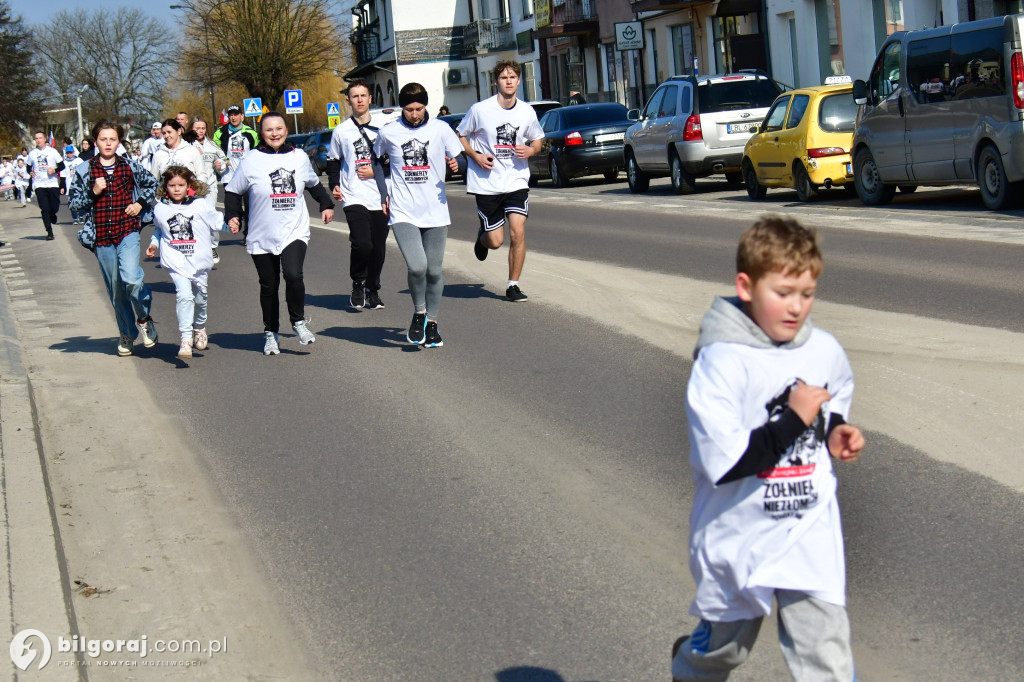 Prawda, która wygrywa z zapomnieniem. Relacja z Biłgorajskiego Biegu Pamięci Żołnierzy Wyklętych