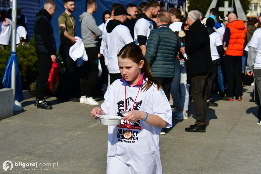 Prawda, która wygrywa z zapomnieniem. Relacja z Biłgorajskiego Biegu Pamięci Żołnierzy Wyklętych
