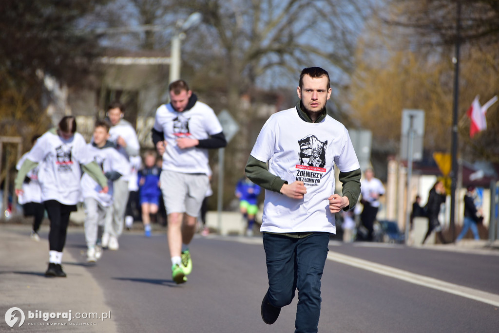 Prawda, która wygrywa z zapomnieniem. Relacja z Biłgorajskiego Biegu Pamięci Żołnierzy Wyklętych